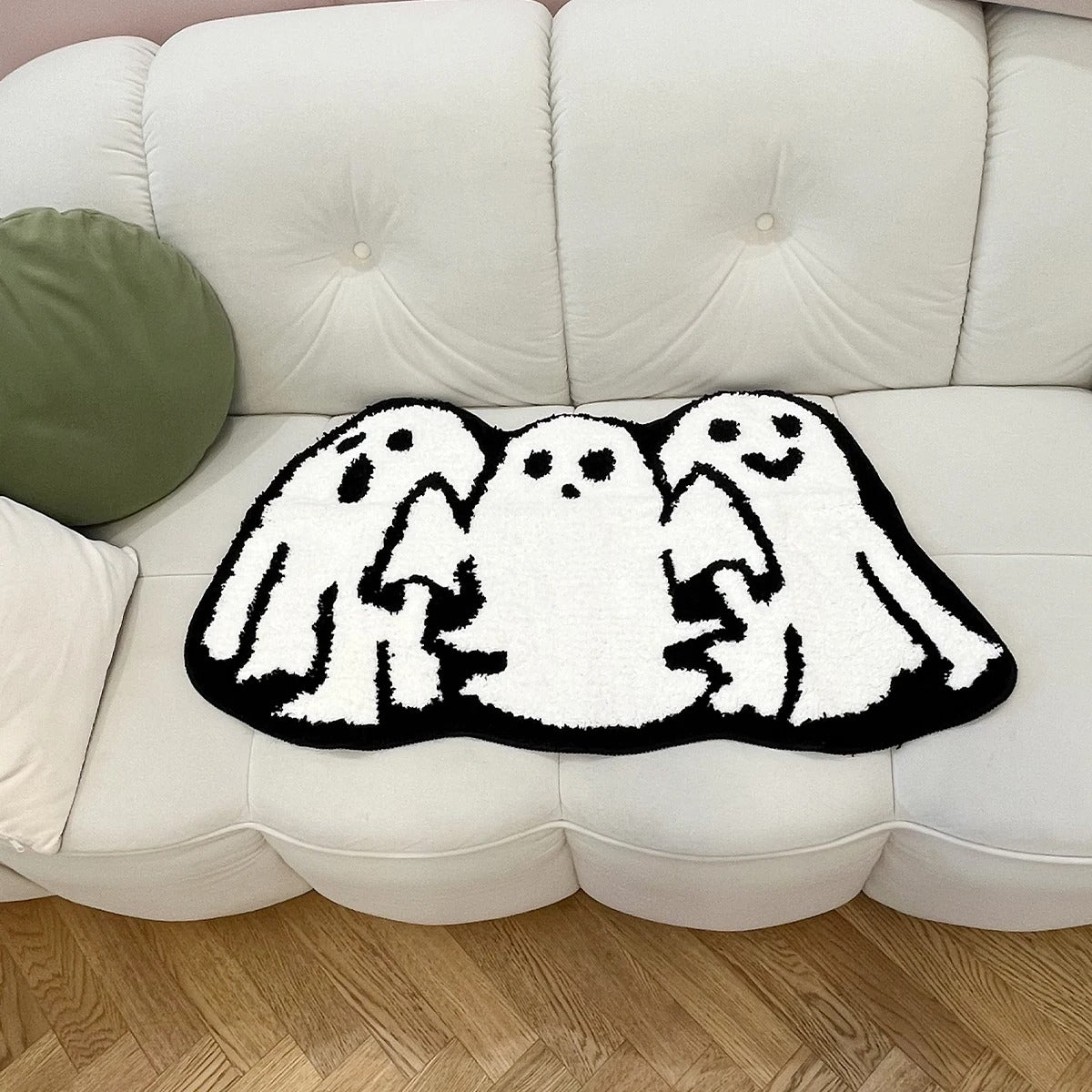 Halloween White Ghosts Tufted Rug