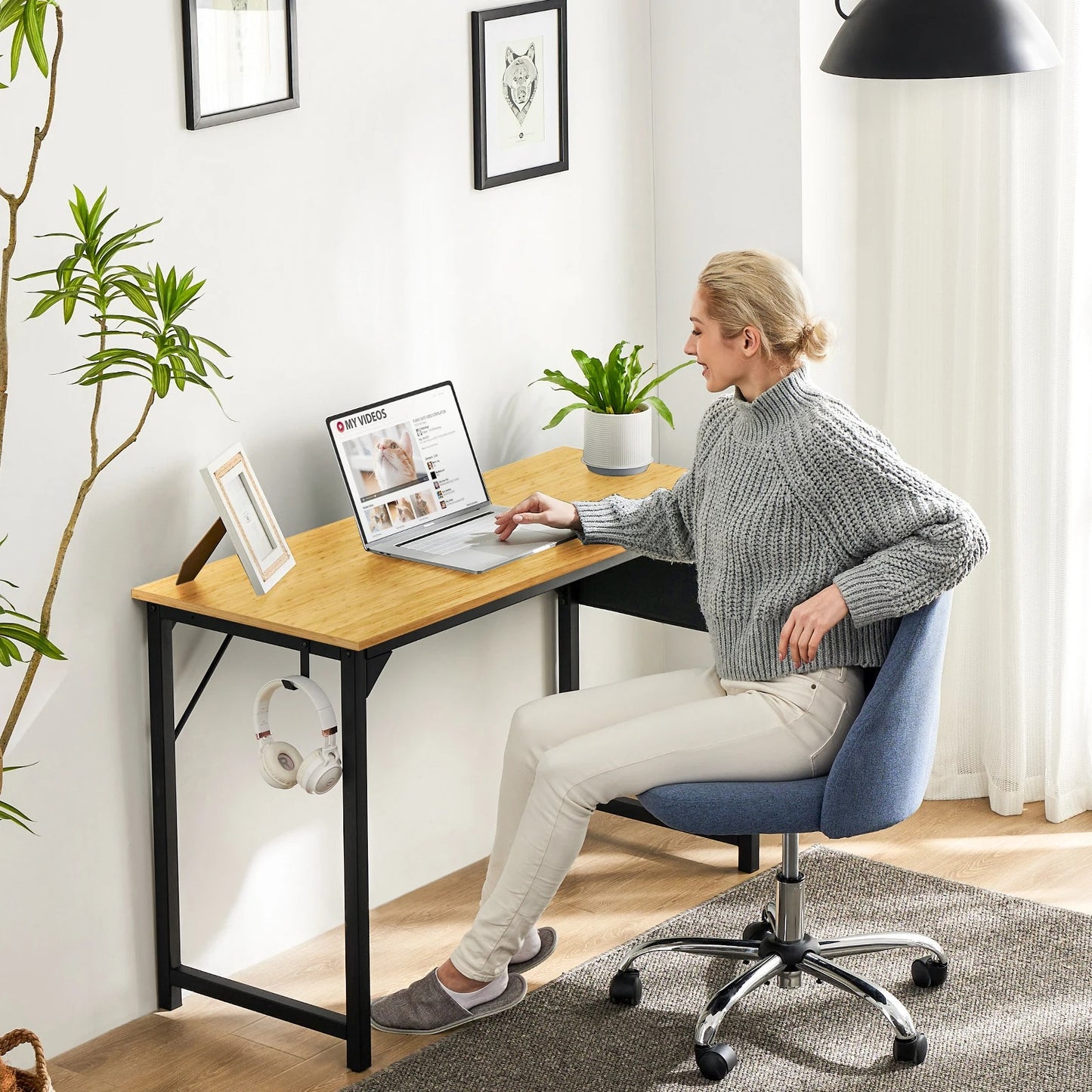 Home Office Computer Gaming Desk with Storage Bag + Headphone Hook, Writing Study Desk, Easy Assembly