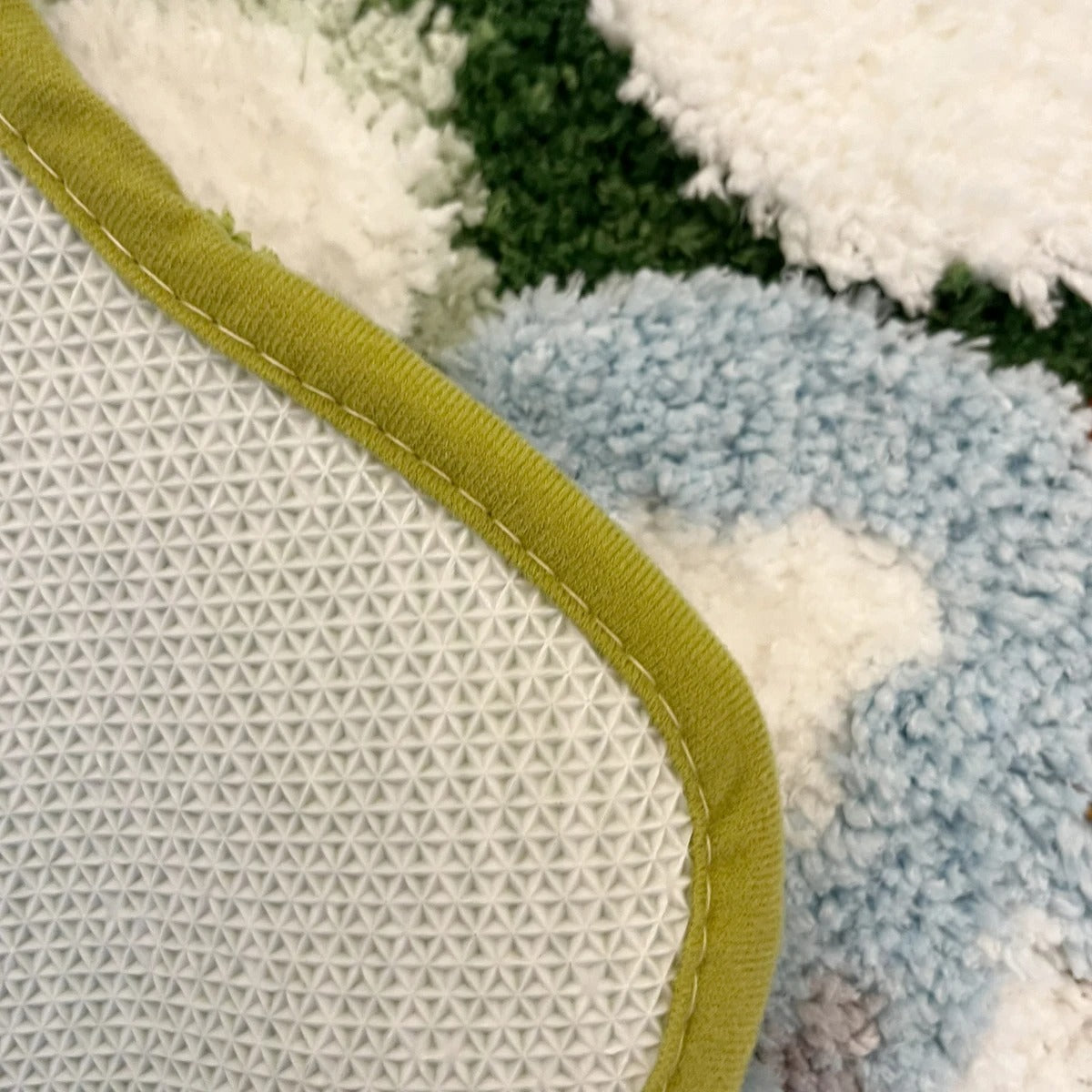 Nature Lover Flowers Floral Design Tufted Rug