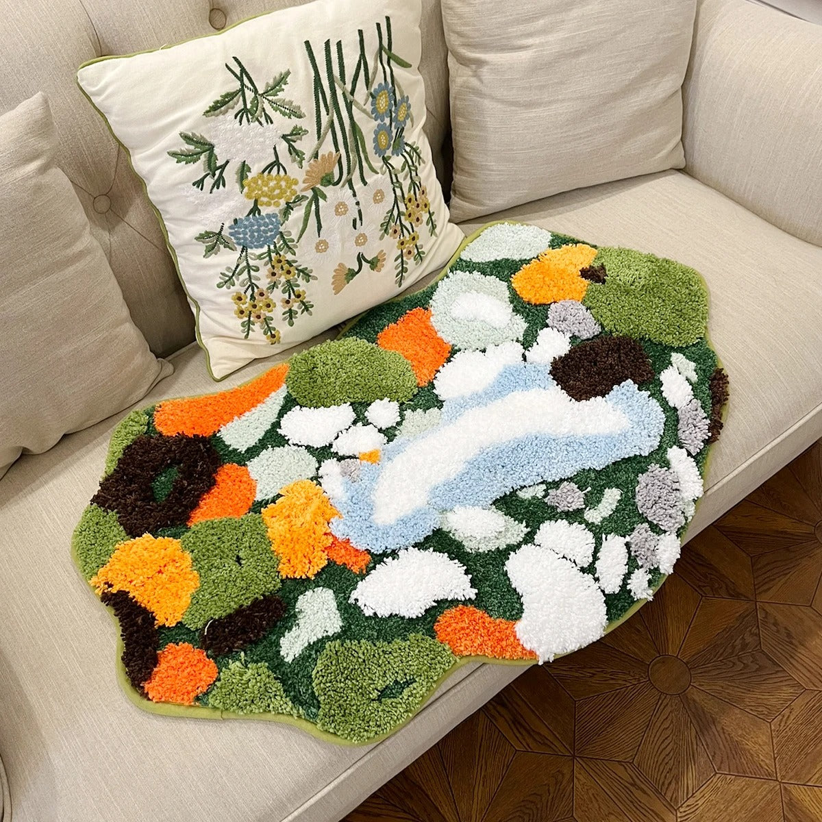 Nature Lover Flowers Floral Design Tufted Rug