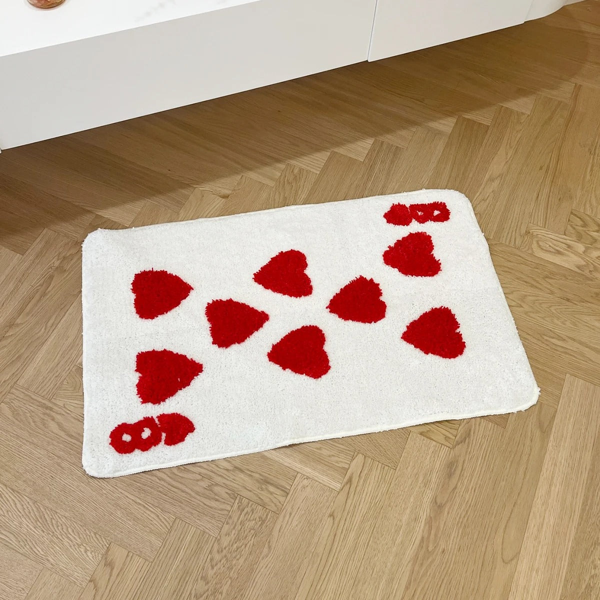 Poker Card '8 of Hearts' Tufted Rug
