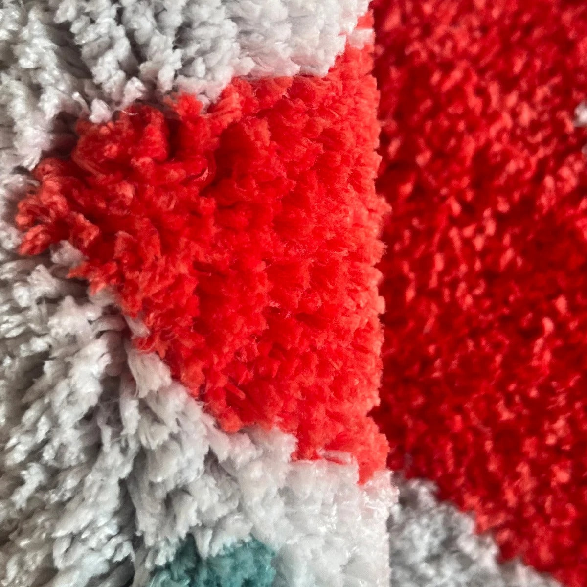 Red Fish In Water Tank Tufted Rug