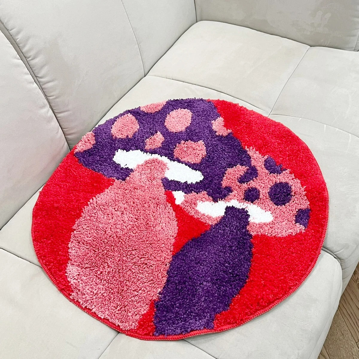 Round Red Psychedelic Colorful Mushroom Tufted Rug