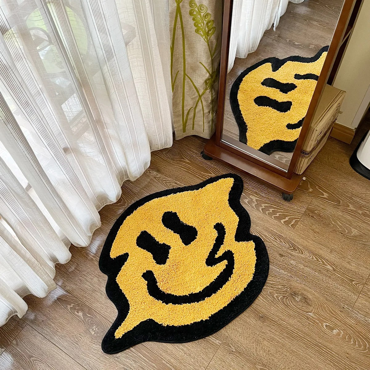 Black Yellow Trippy Smiling Face Tufted Rug