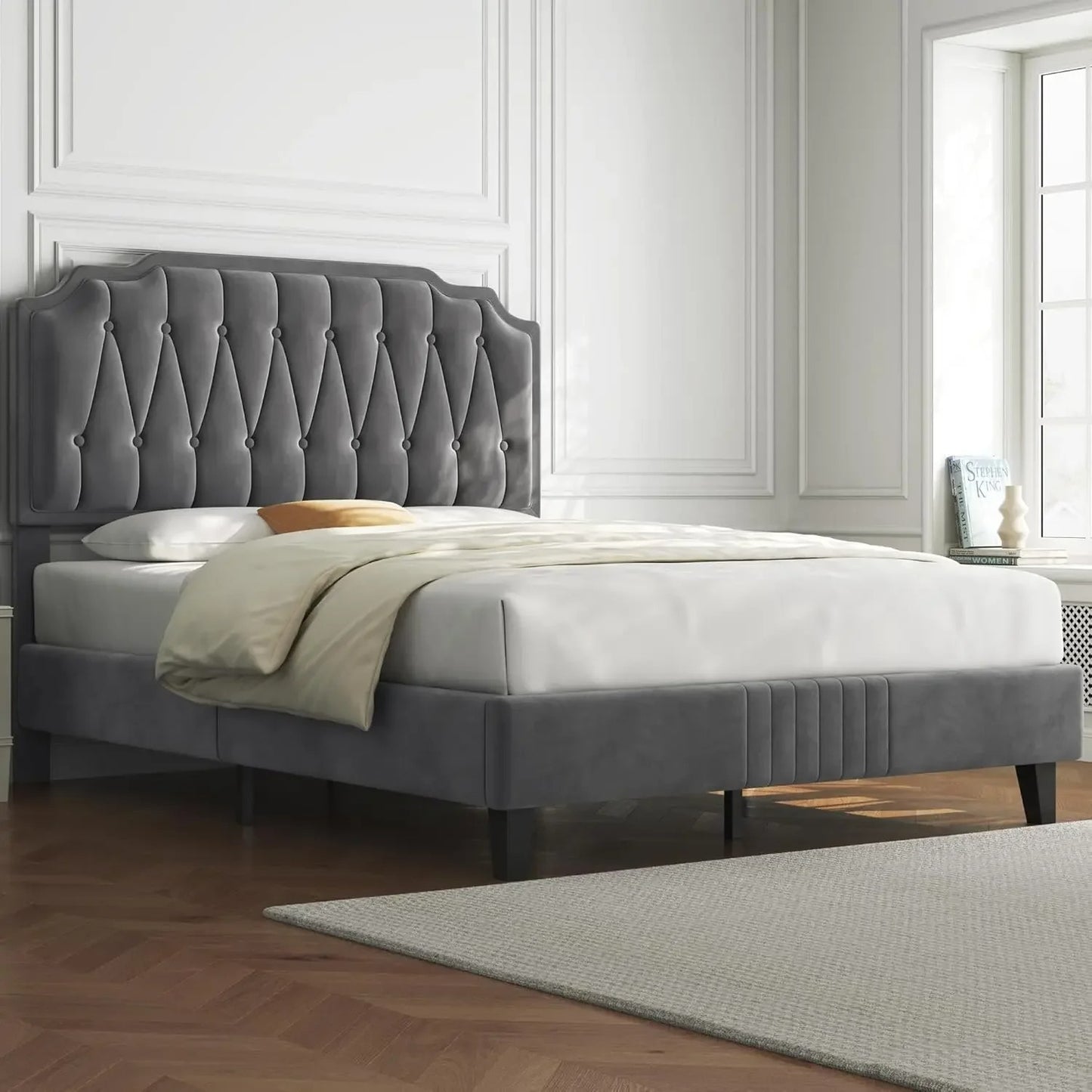Velvet Platform Bed Frame Adjustable Curved Headboard Button Tufted Design Noise-Free Wooden Slats