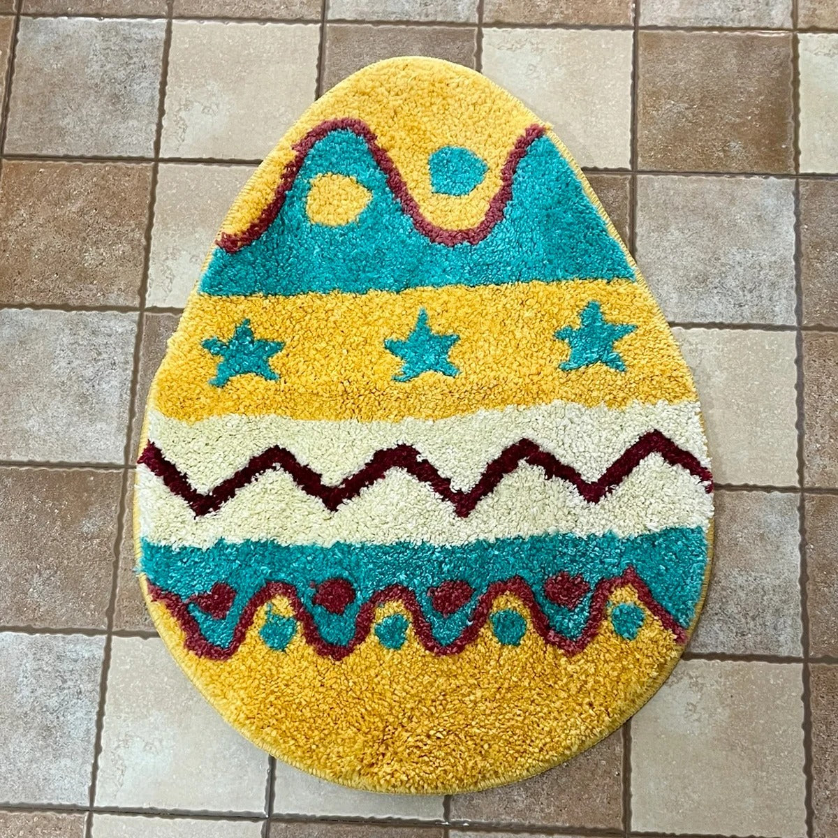 Colorful Pattern Easter Egg Tufted Rug