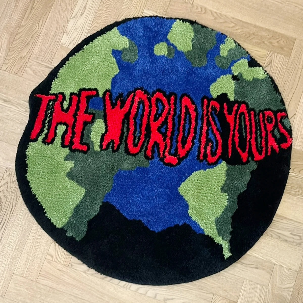 Earth 'The World Is Yours' Text Tufted Rug