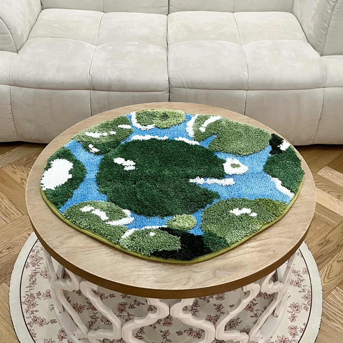 Lotus Leaf In Pond Tufted Rug